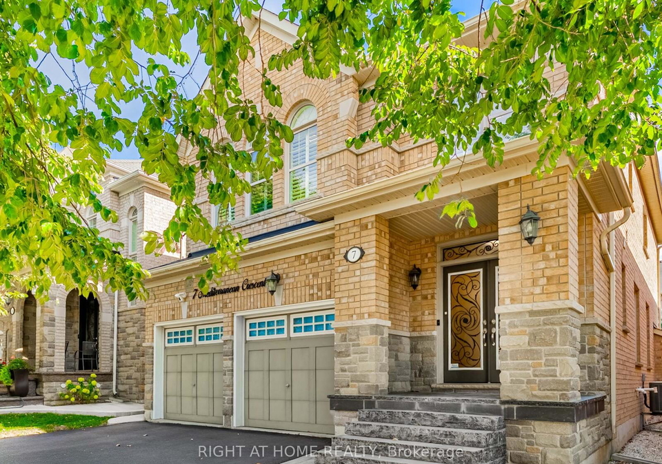 7-mediterranean-crescent-brampton-ontario-w12485431