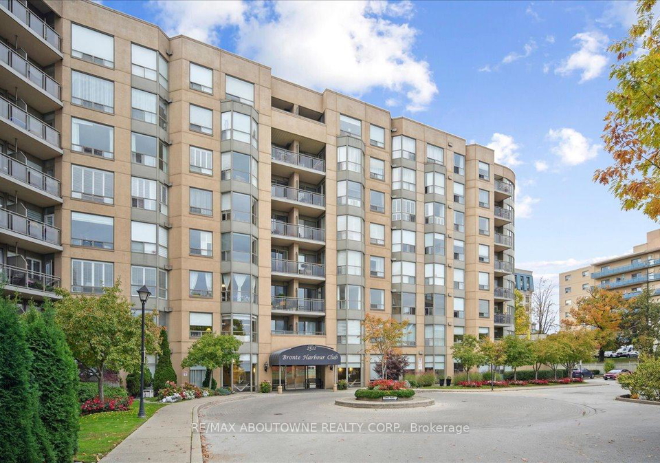 2511-lakeshore-road-w-oakville-ontario-w12485643