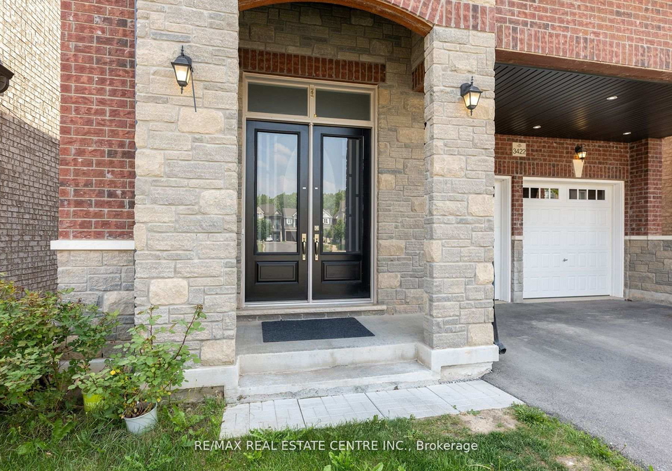 3422-post-road-n-oakville-ontario-w12485897