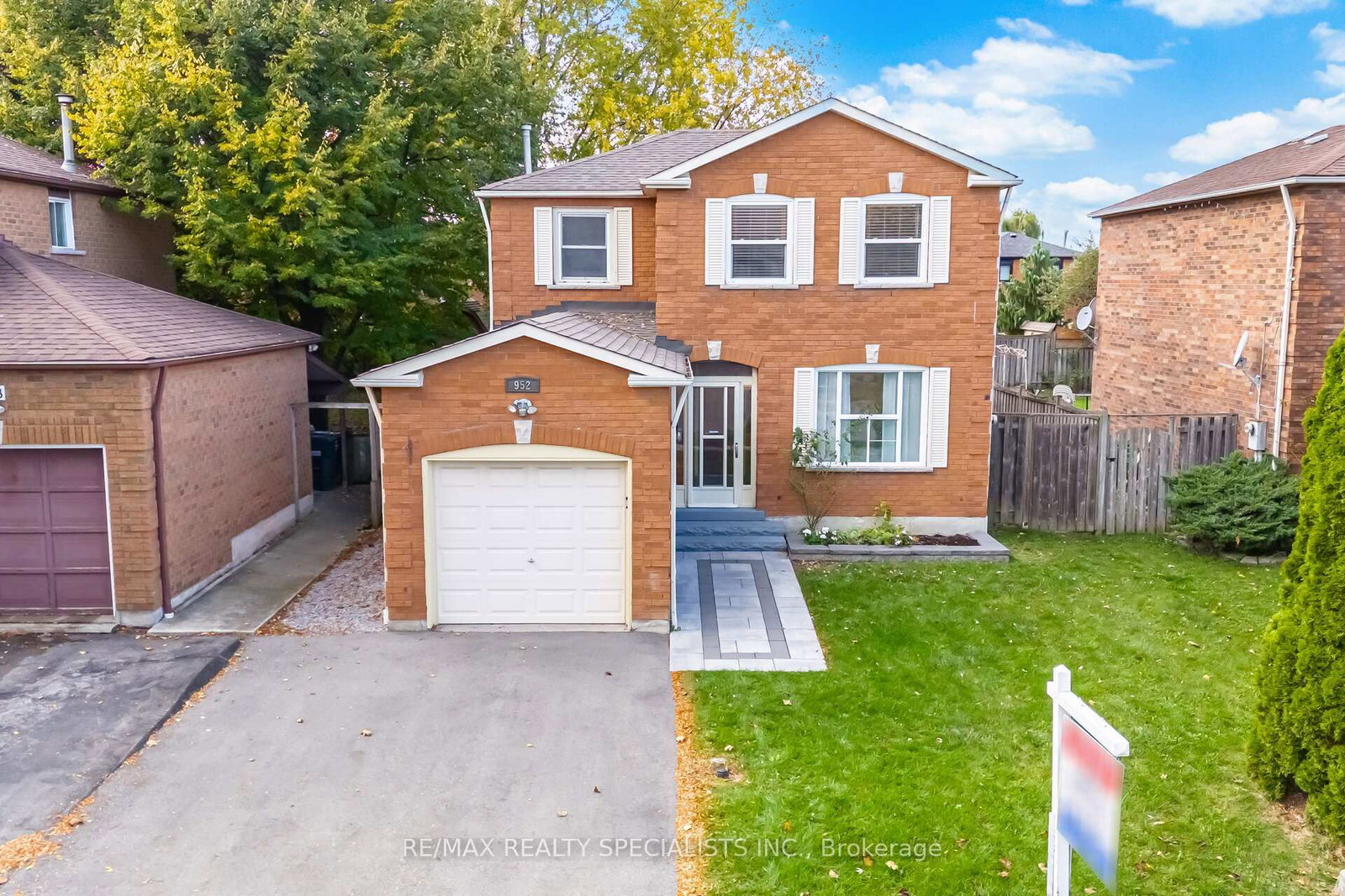 952-ceremonial-drive-mississauga-ontario-w12486100