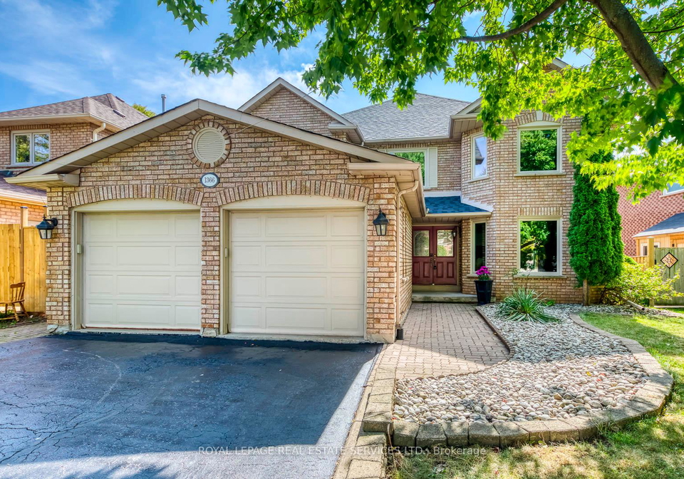 1366-fieldcrest-lane-oakville-ontario-w12486129