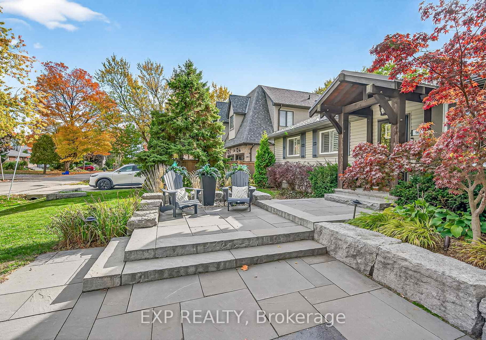 940-hazel-street-s-burlington-ontario-w12486185