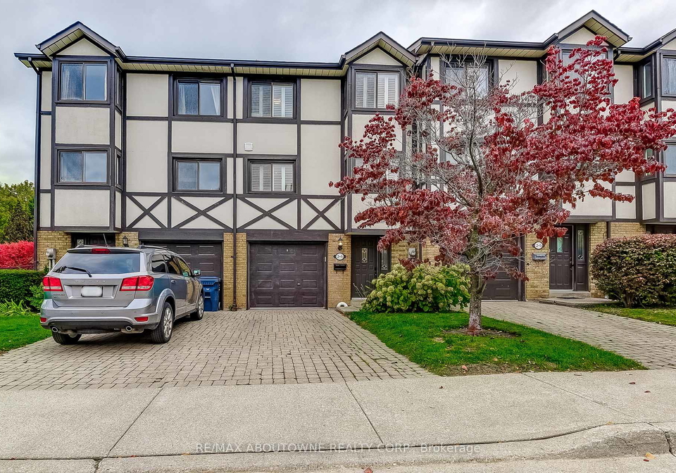 2-bradbrook-road-etobicoke-ontario-w12486261