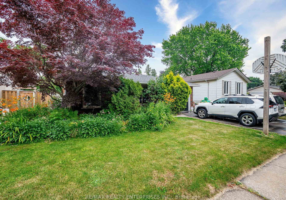 637-artreva-crescent-burlington-ontario-w12486280