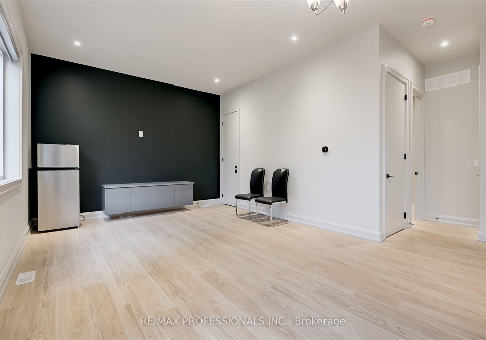 56-shaver-avenue-s-etobicoke-ontario-w12486671