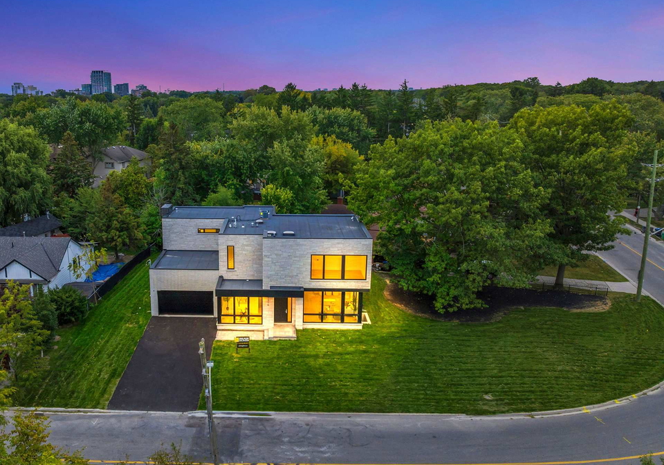 1316-mineola-gardens-mississauga-ontario-w12486689
