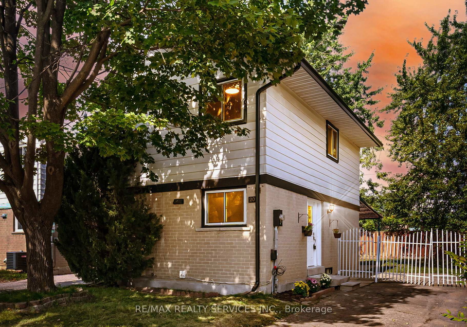 20-greenhills-square-brampton-ontario-w12486713