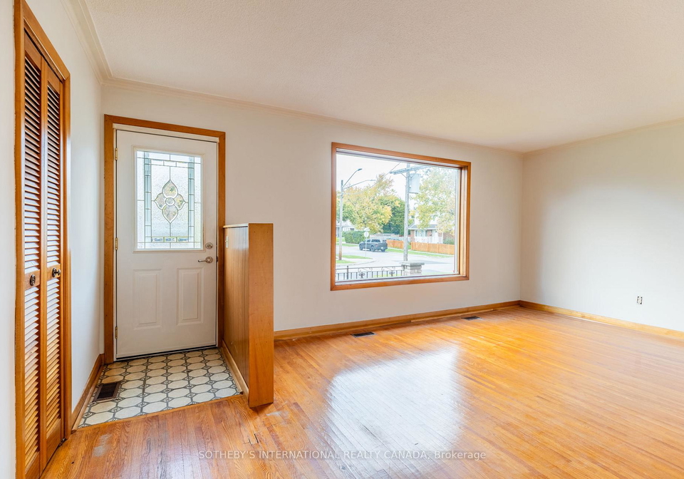 123-redwater-drive-etobicoke-ontario-w12487096