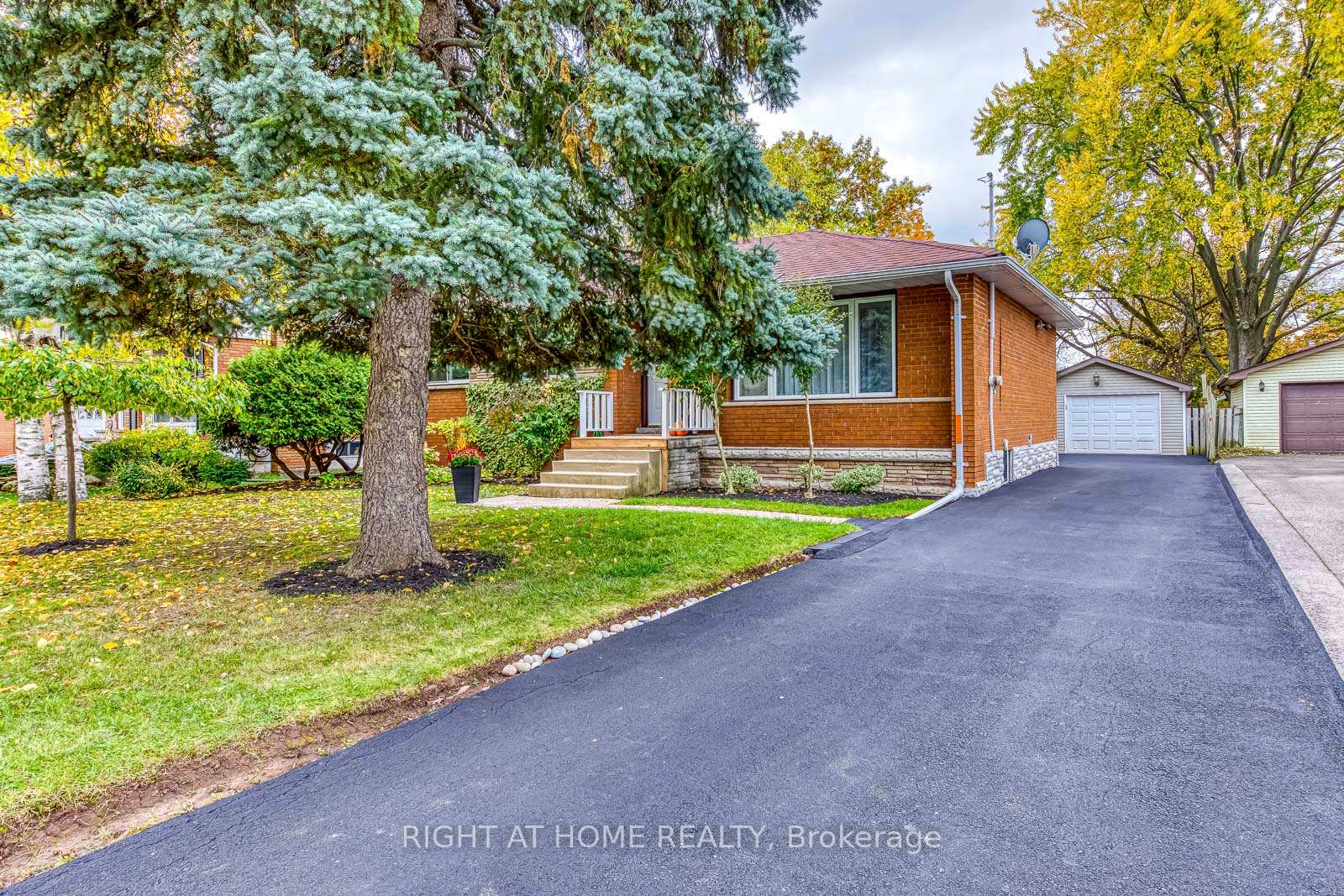 364-bevan-drive-burlington-ontario-w12487514