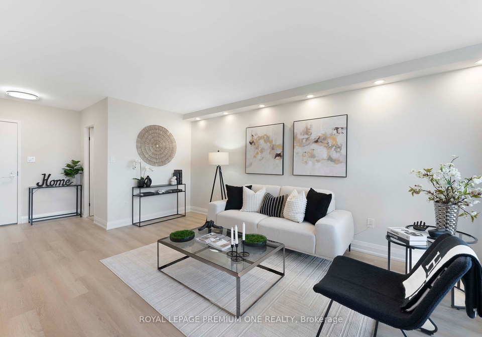 60-southport-street-toronto-ontario-w12487536