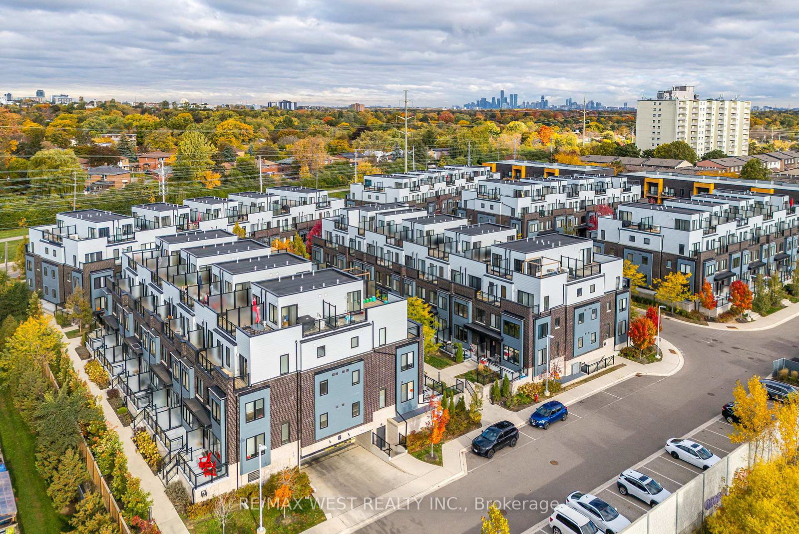 2285-mcnab-lane-mississauga-ontario-w12487800