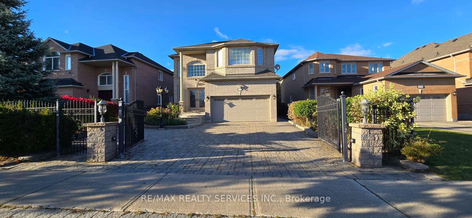 201-bristol-road-e-mississauga-ontario-w12488024