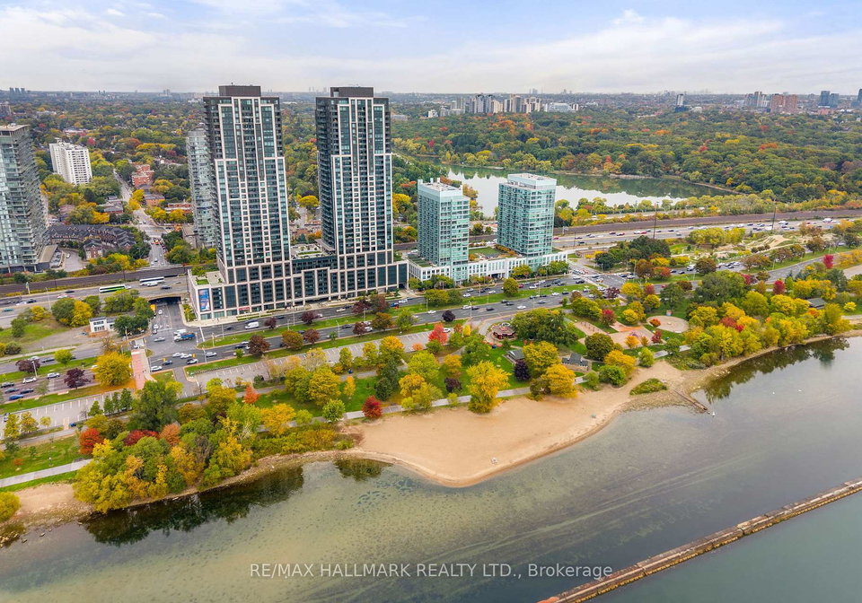 1928-lakeshore-boulevard-w-toronto-ontario-w12488074