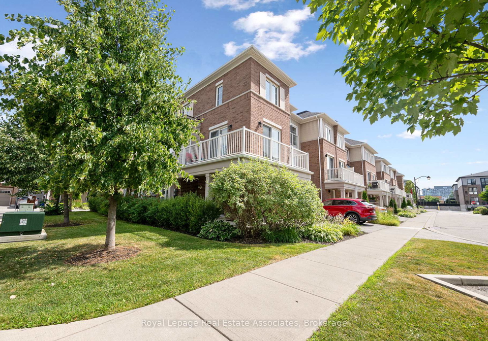 165-hampshire-way-milton-ontario-w12488108