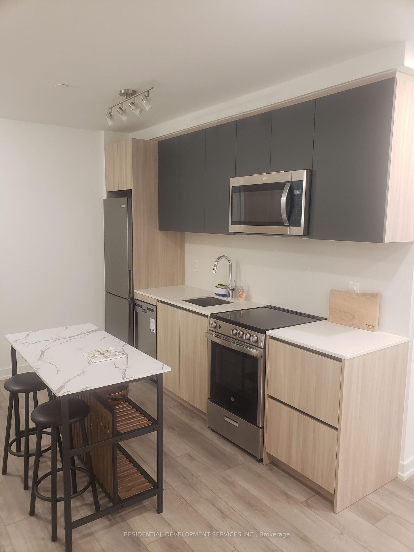 3100-keele-street-york-ontario-w12488554