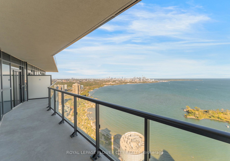 38-annie-craig-drive-etobicoke-ontario-w12488600