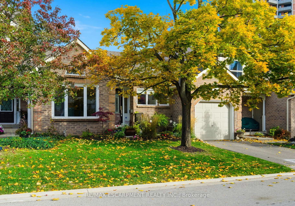 5255-lakeshore-road-burlington-ontario-w12488638