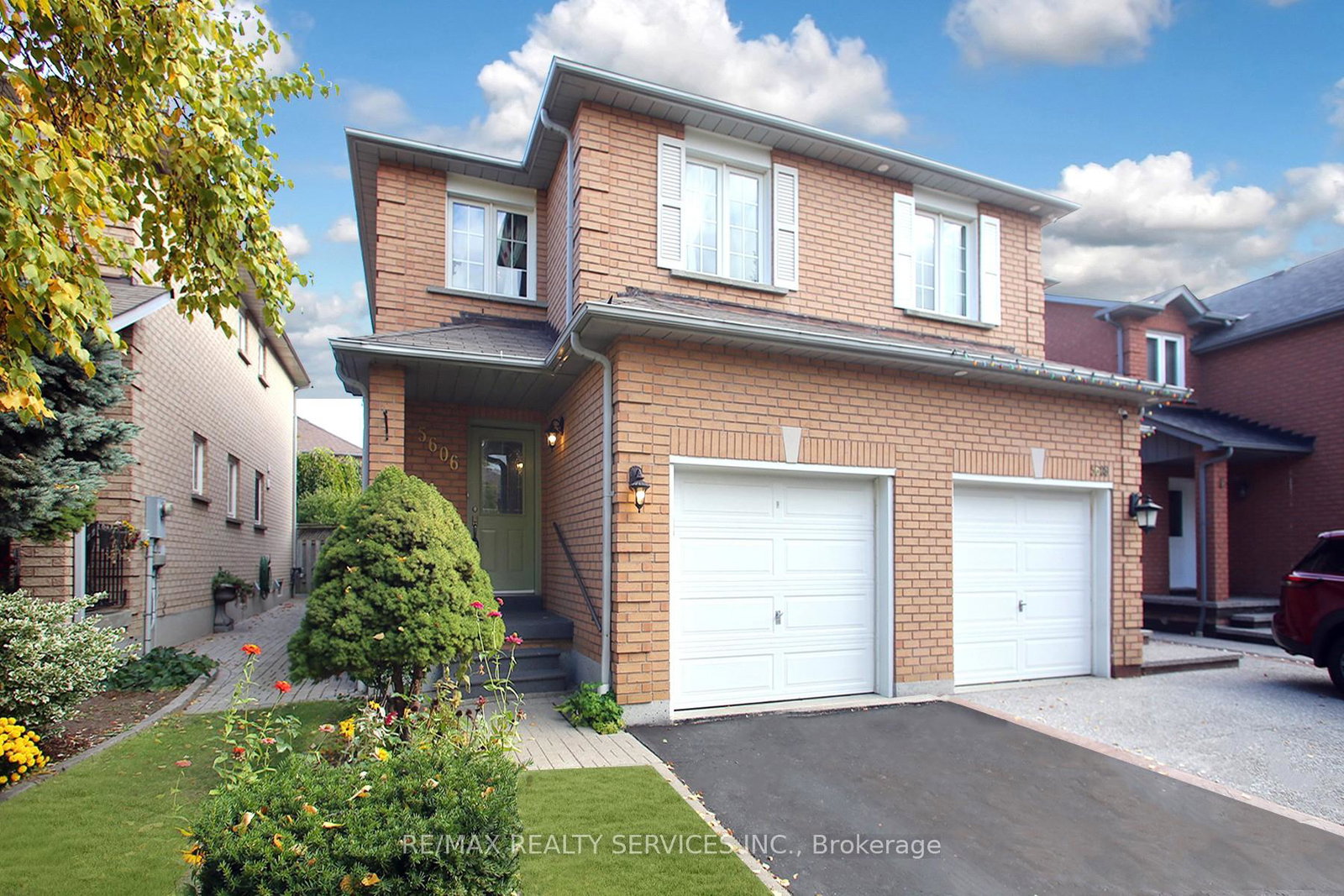 5606-cosmic-crescent-mississauga-ontario-w12488748