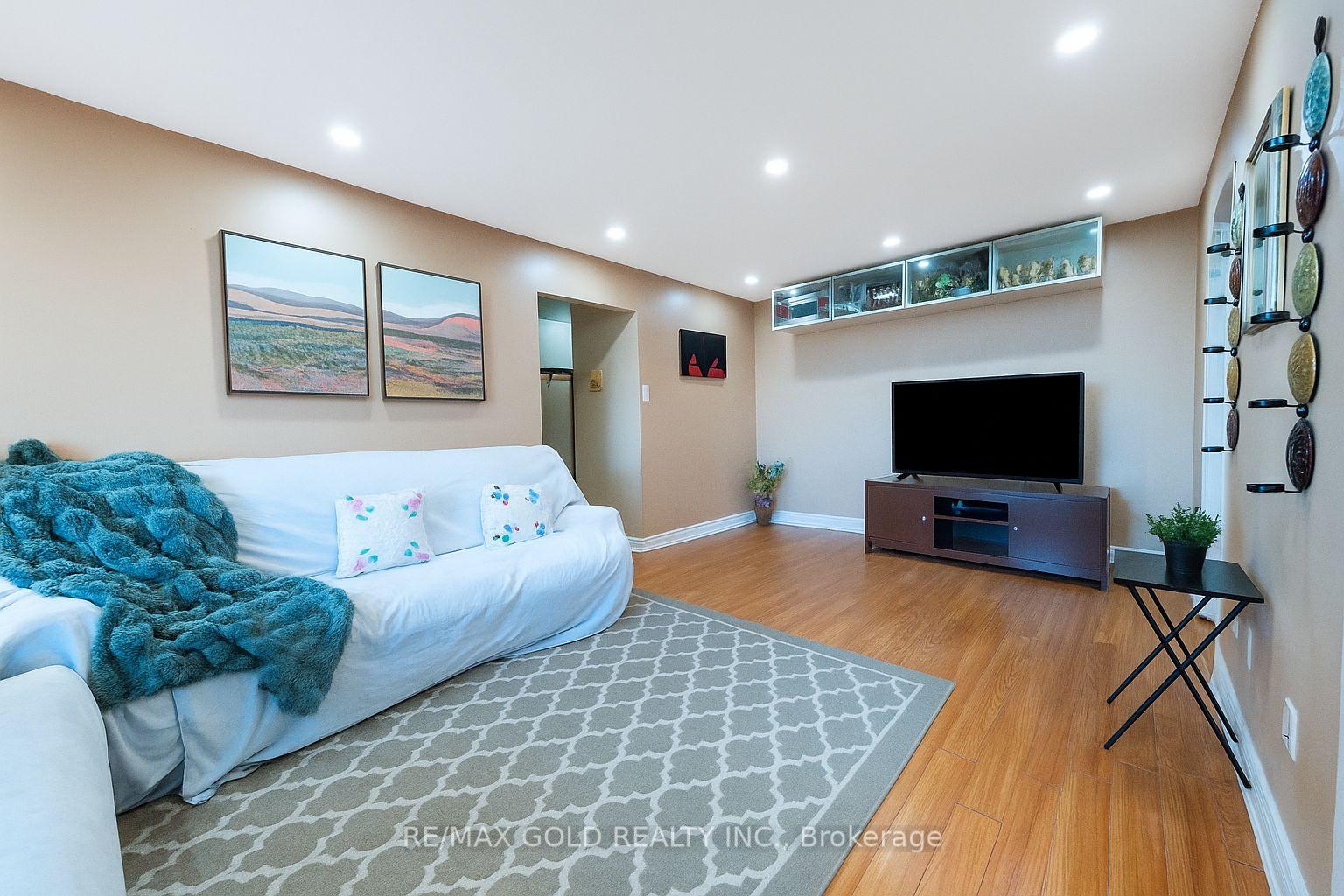 3555-derry-road-e-mississauga-ontario-w12488886