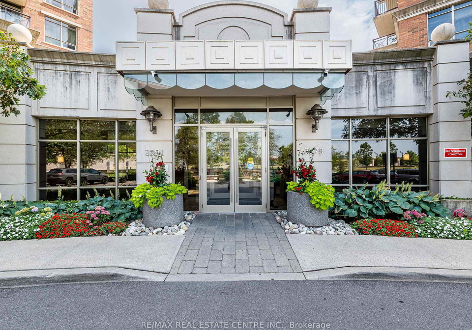 2379-central-park-drive-oakville-ontario-w12489068