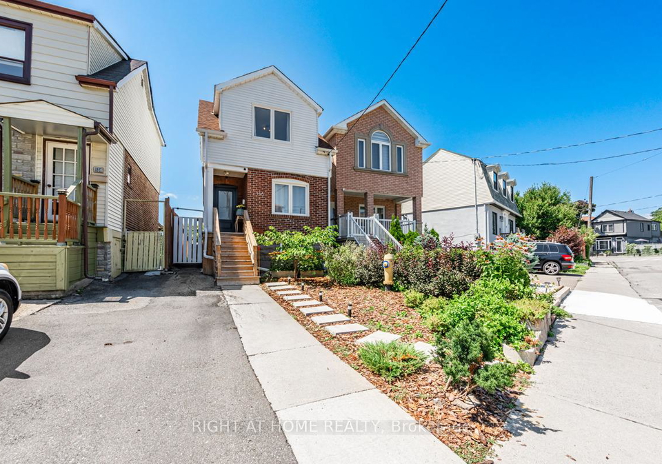 136-avon-avenue-toronto-ontario-w12489372