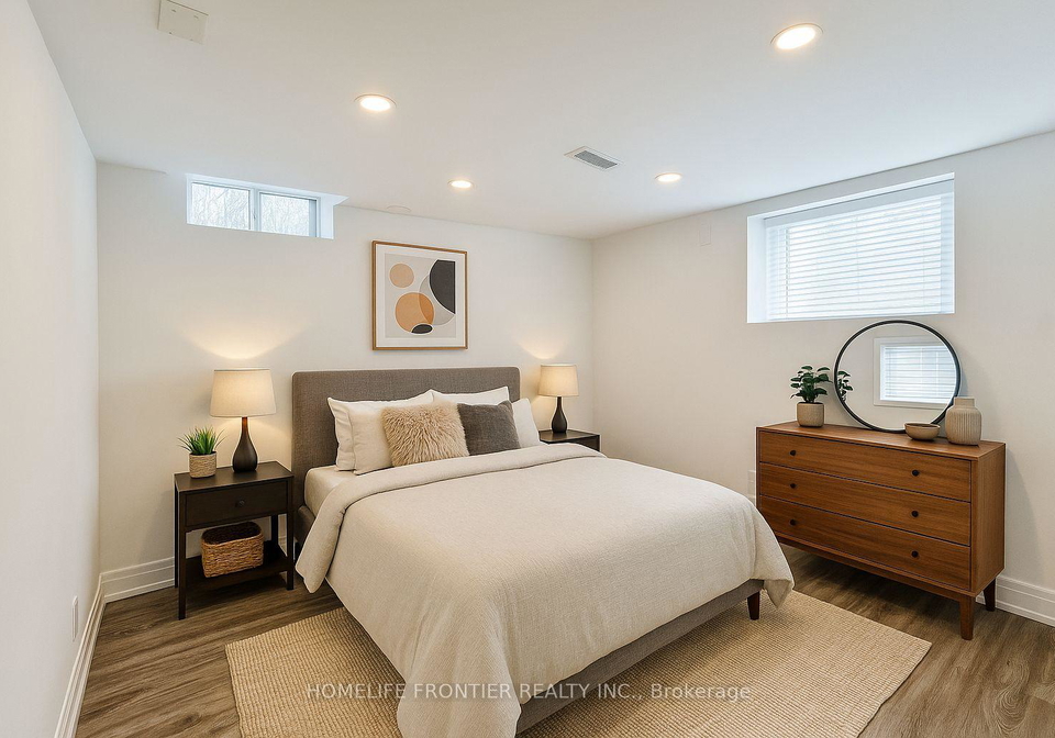 651-clover-park-milton-ontario-w12489422
