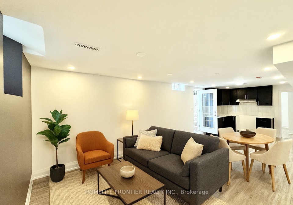 651-clover-park-milton-ontario-w12489422