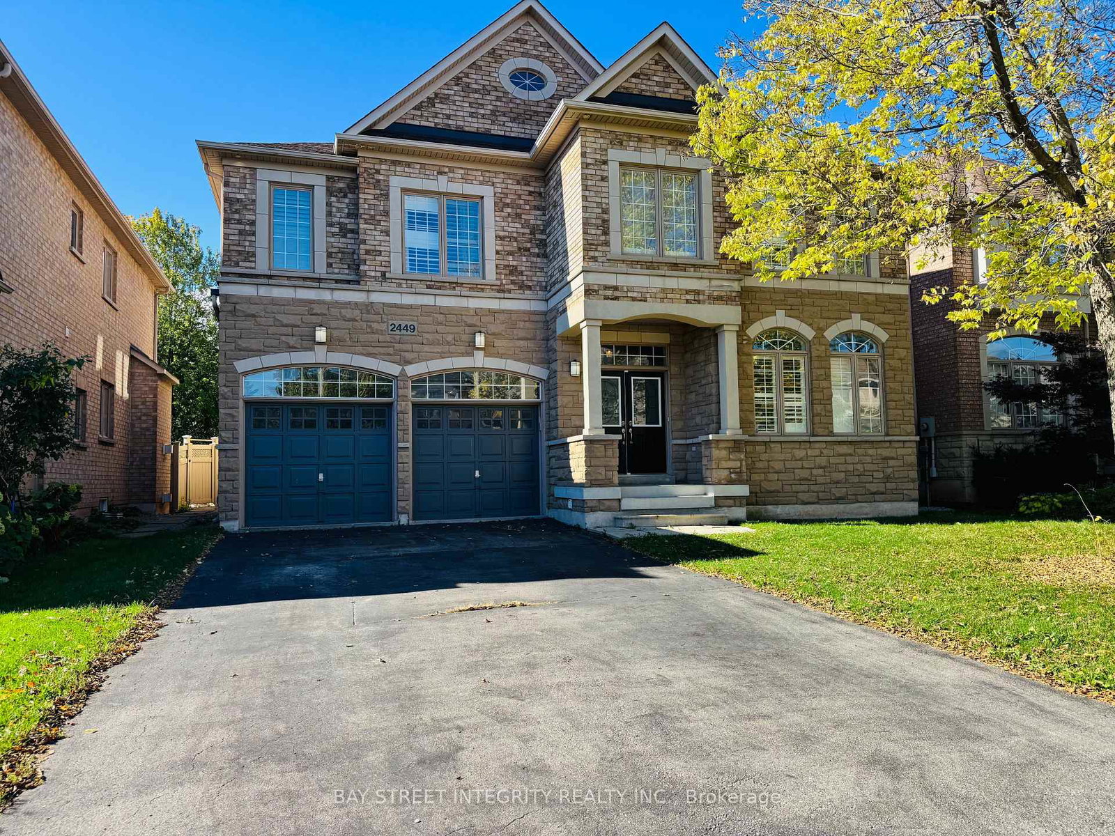2449-tesla-crescent-oakville-ontario-w12489512