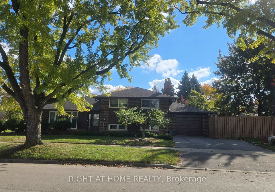 27-shipley-road-etobicoke-ontario-w12489558