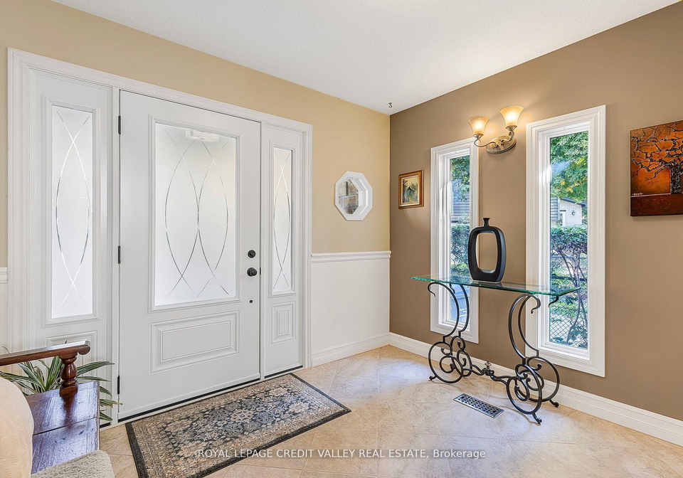 9-norval-crescent-brampton-ontario-w12490194