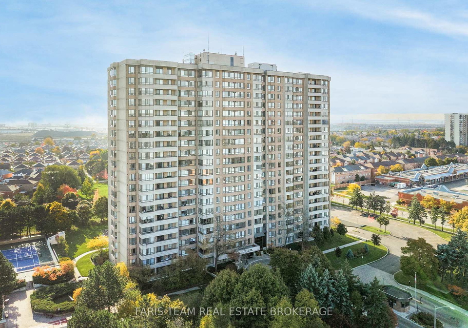 100-county-court-boulevard-brampton-ontario-w12490398