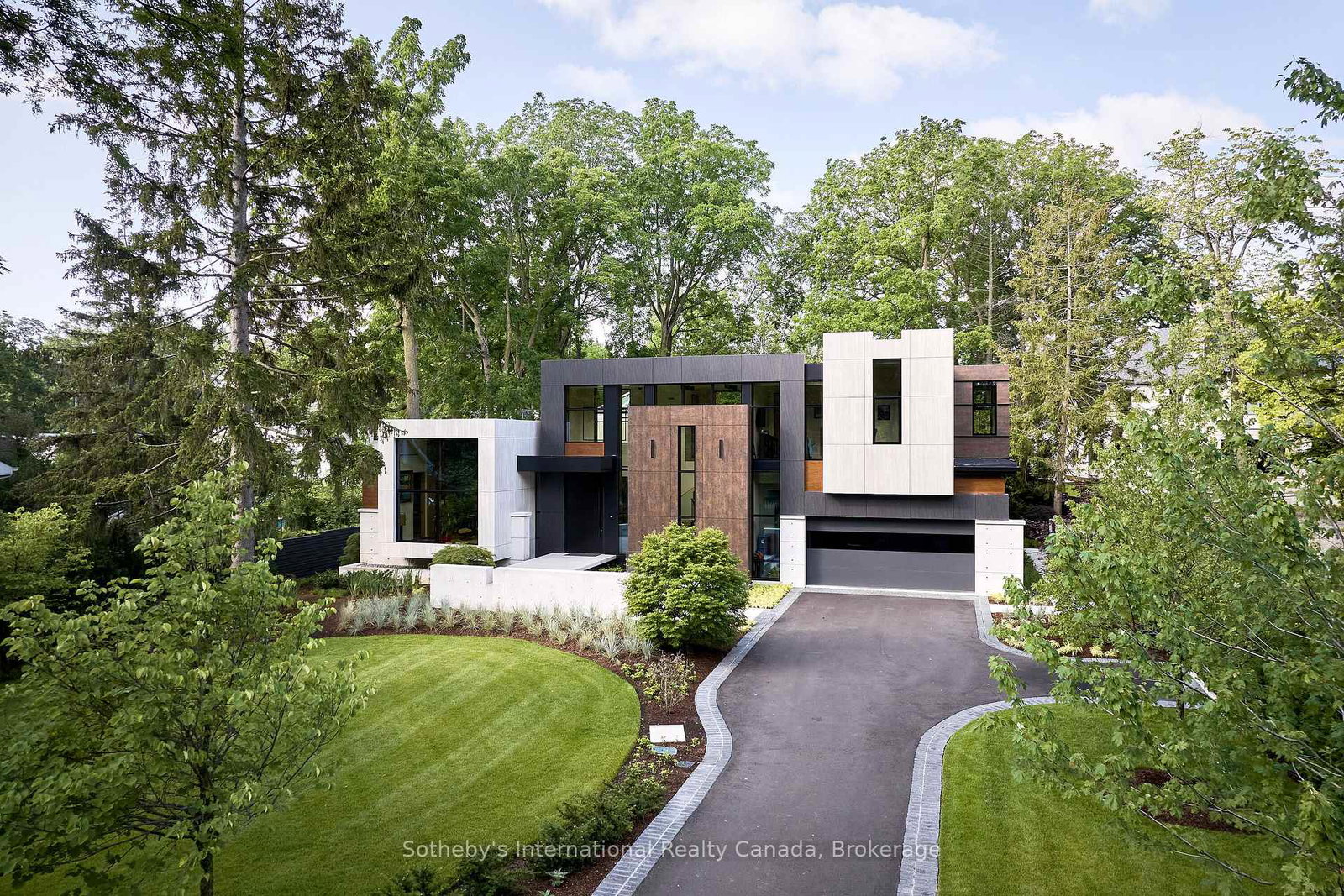 116-chartwell-road-oakville-ontario-w12490592