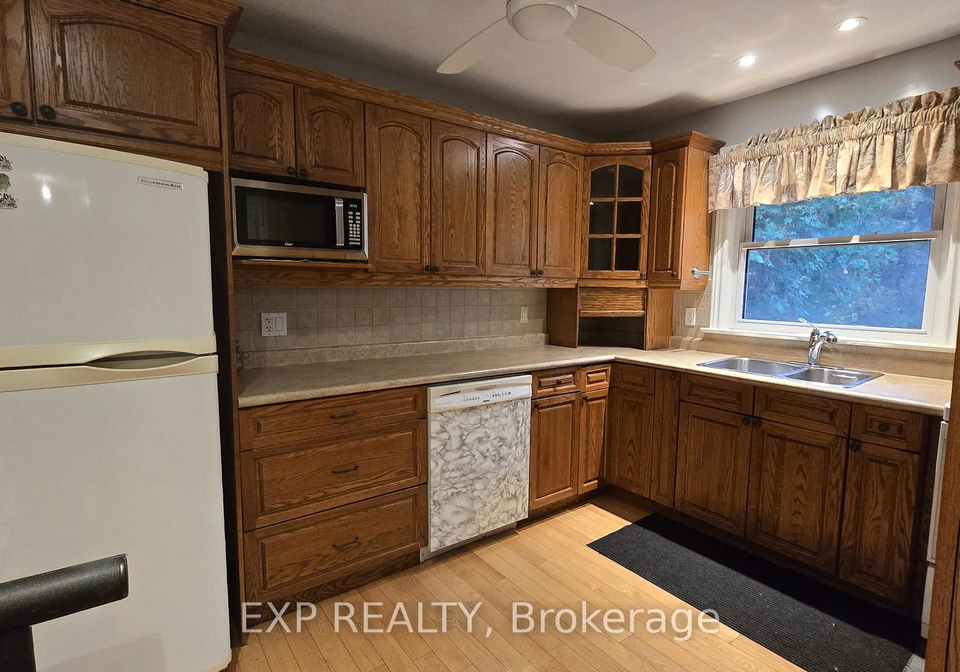 535-enfield-road-burlington-ontario-w12490952