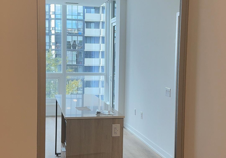 395-square-one-drive-mississauga-ontario-w12491340