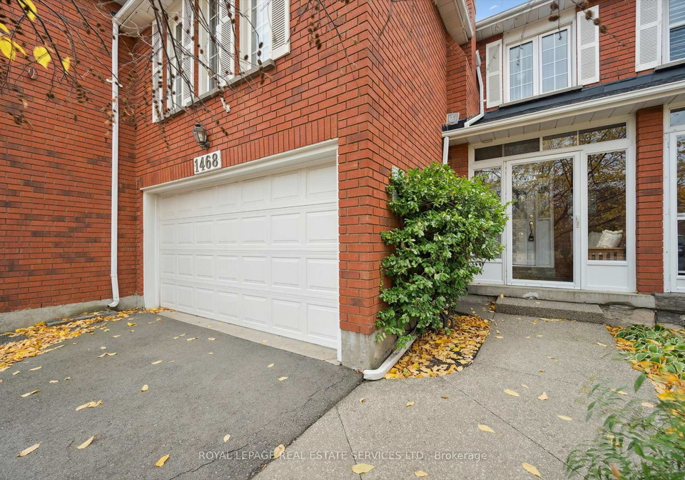 1468-reeves-gate-oakville-ontario-w12491862