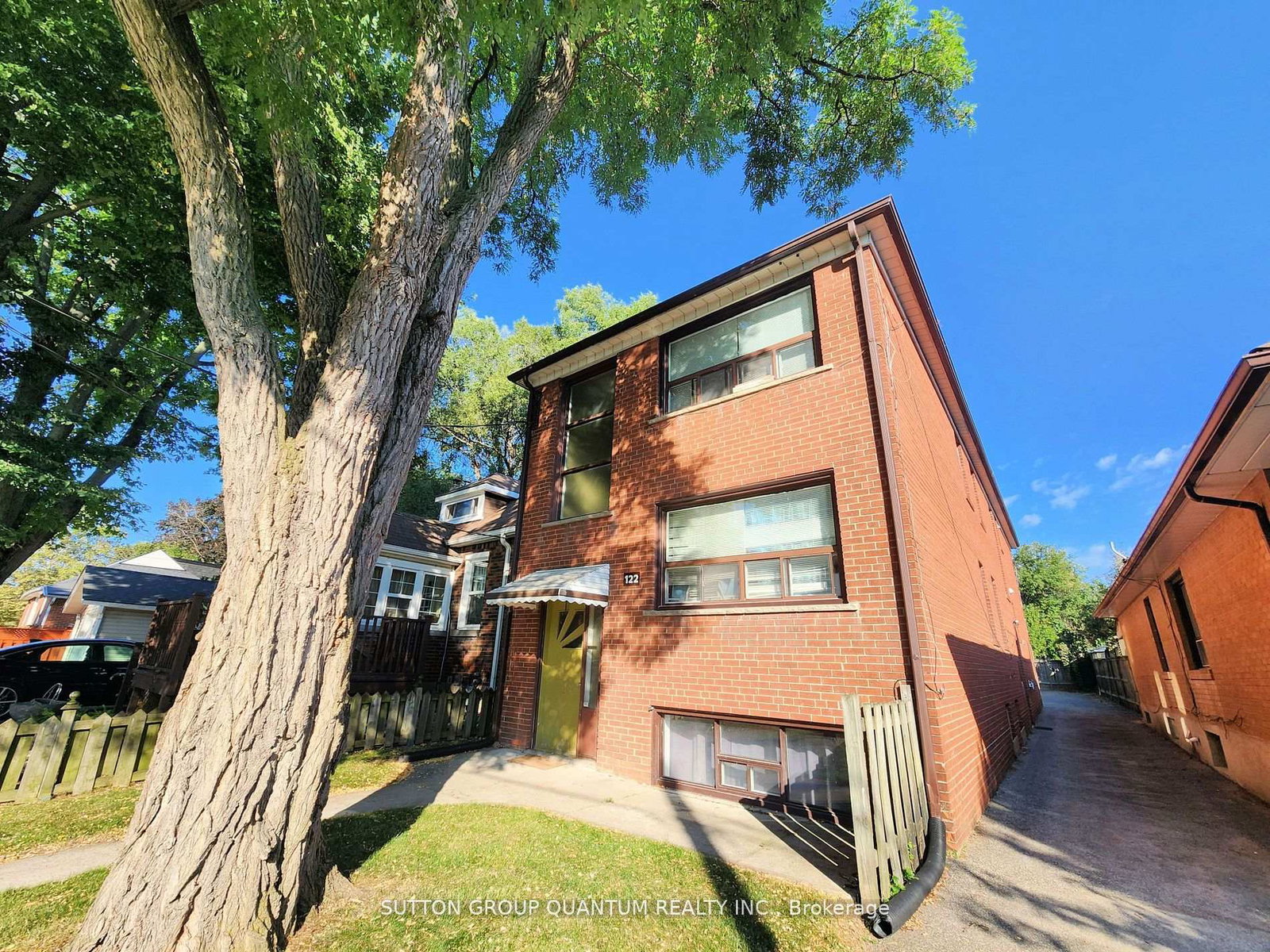 122-newcastle-street-etobicoke-ontario-w12491886