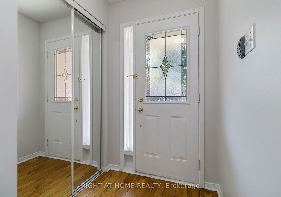1520-reeves-gate-oakville-ontario-w12491926