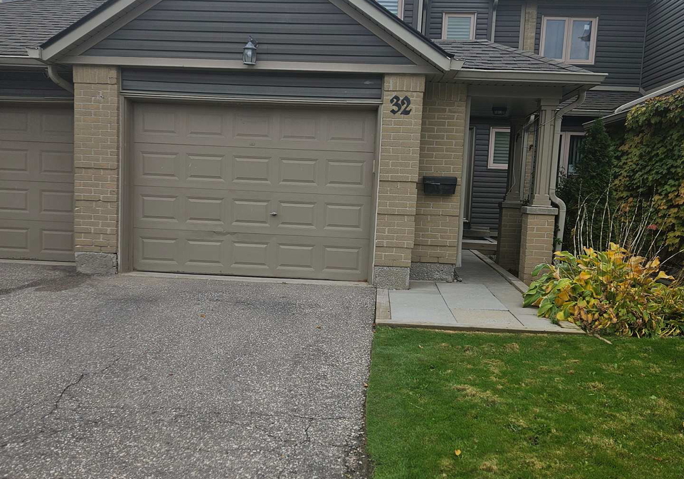 3600-colonial-drive-mississauga-ontario-w12492200