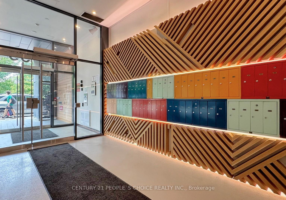 35-wabash-avenue-toronto-ontario-w12492230