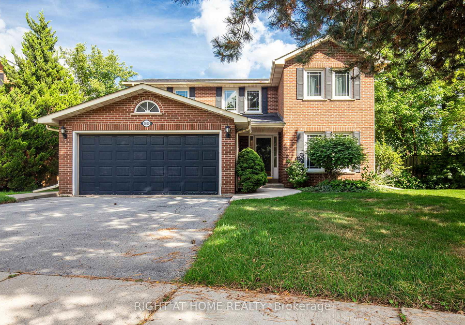1020-roxborough-drive-oakville-ontario-w12492300