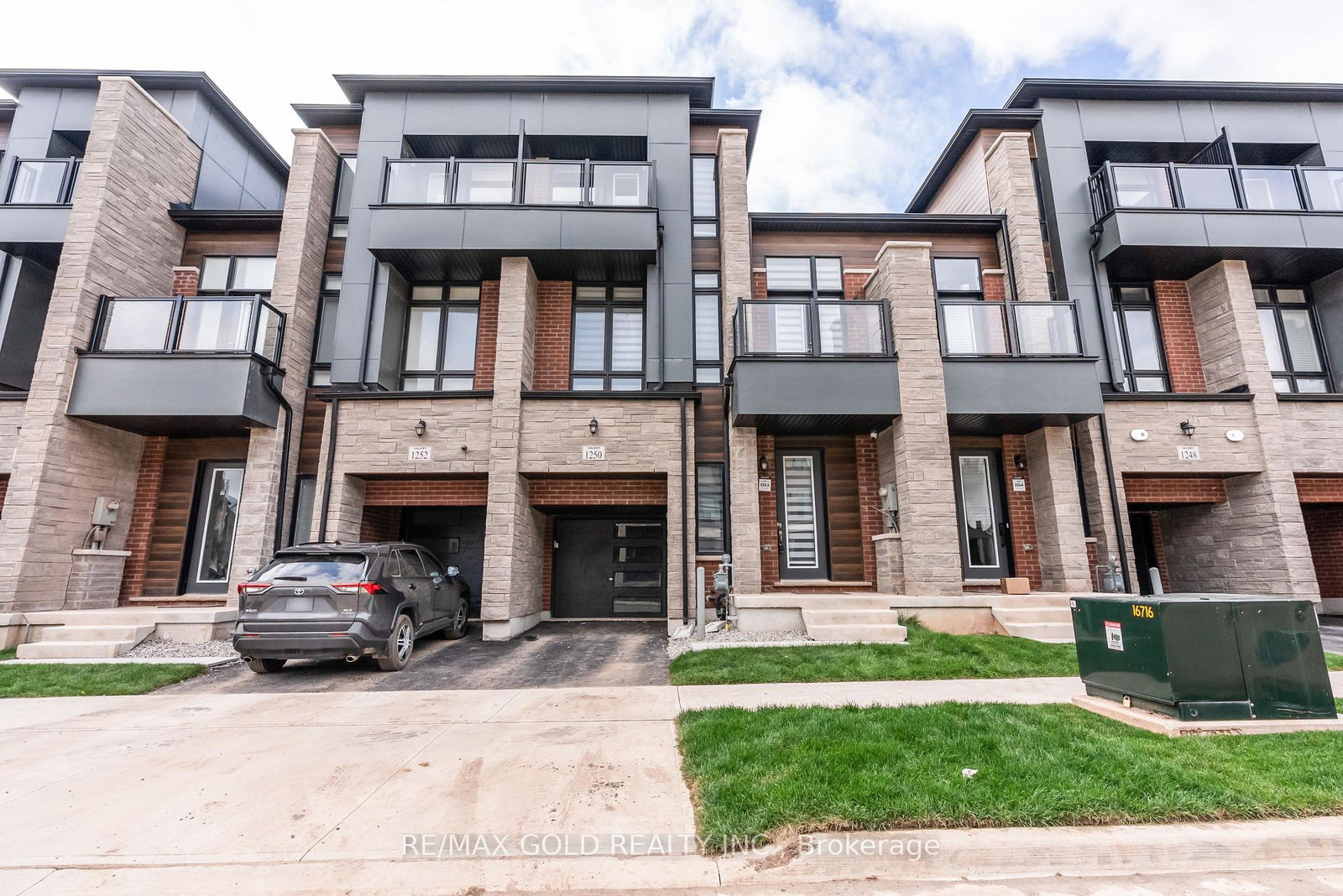 1250-anthonia-trail-oakville-ontario-w12492482