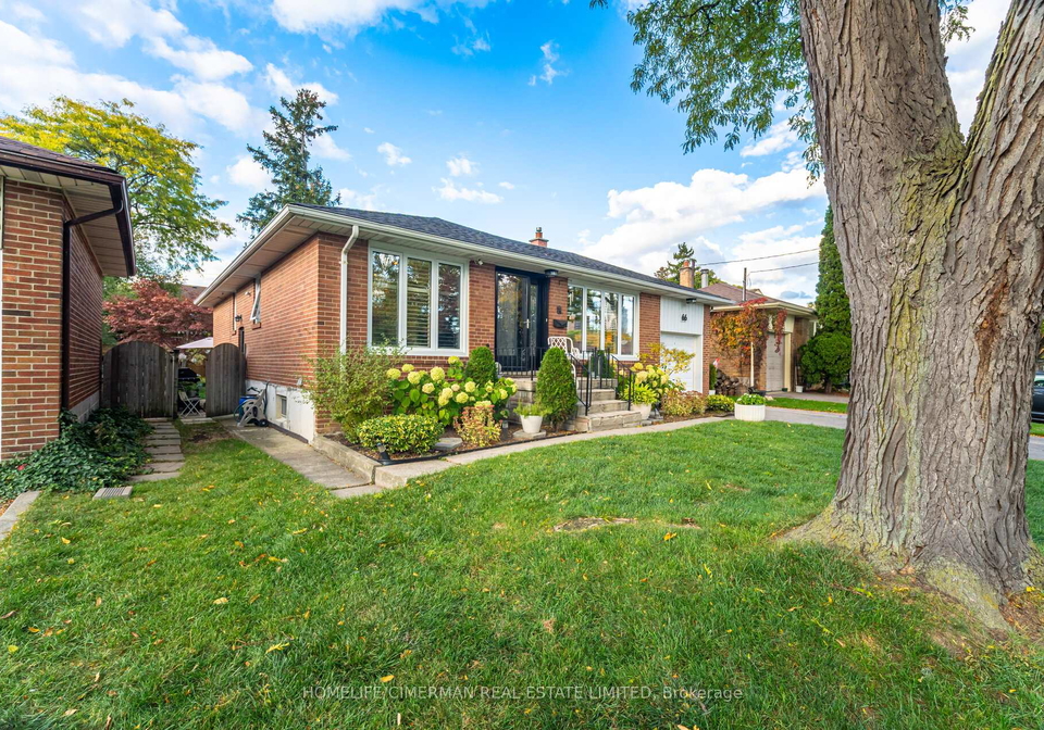 66-mooreshead-drive-etobicoke-ontario-w12492936
