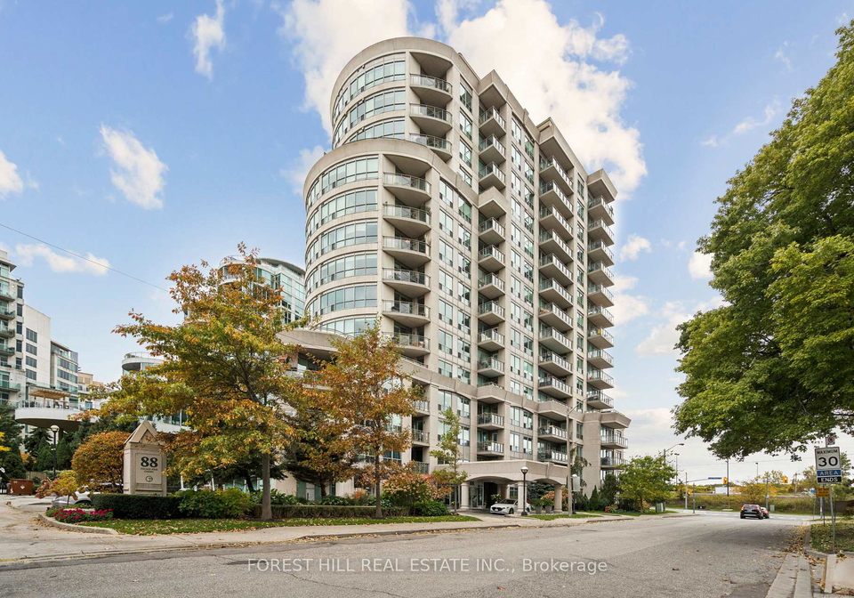 88-palace-pier-court-etobicoke-ontario-w12493380