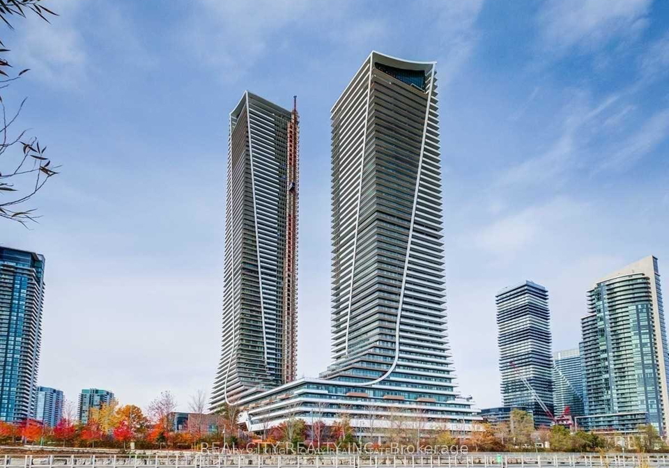 30-shore-breeze-drive-etobicoke-ontario-w12493462