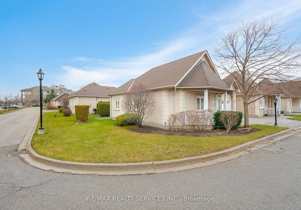 9-ferndown-crescent-brampton-ontario-w12493912
