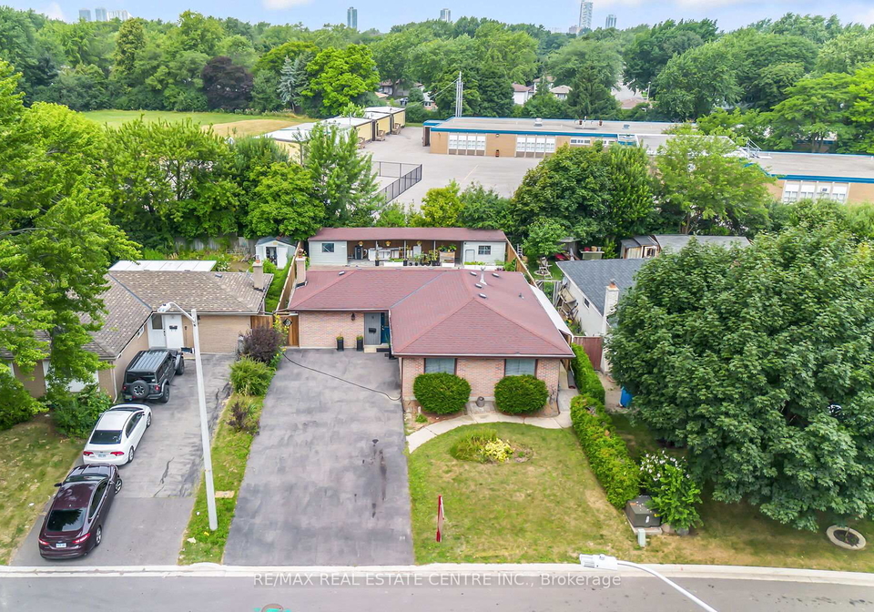 9-watson-crescent-brampton-ontario-w12494004