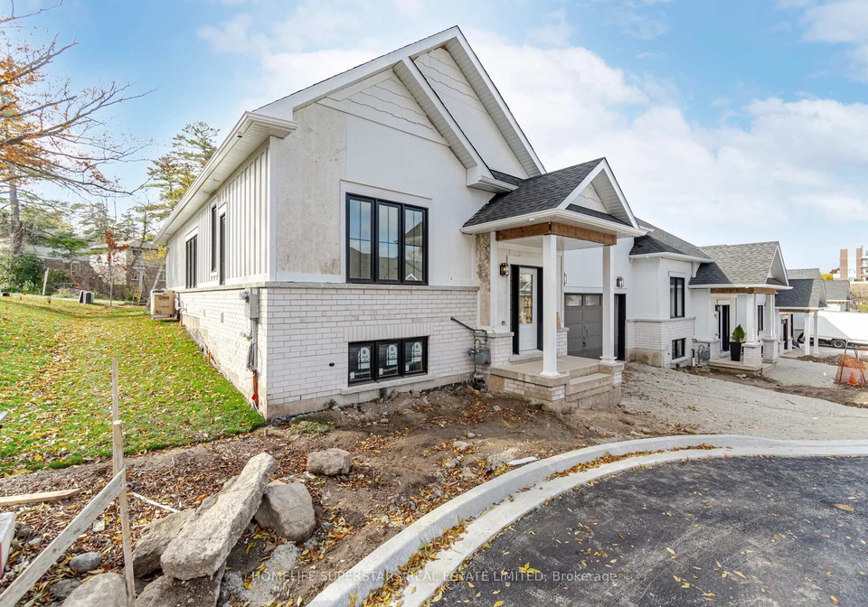 8-santa-barbra-lane-halton-hills-ontario-w12494054