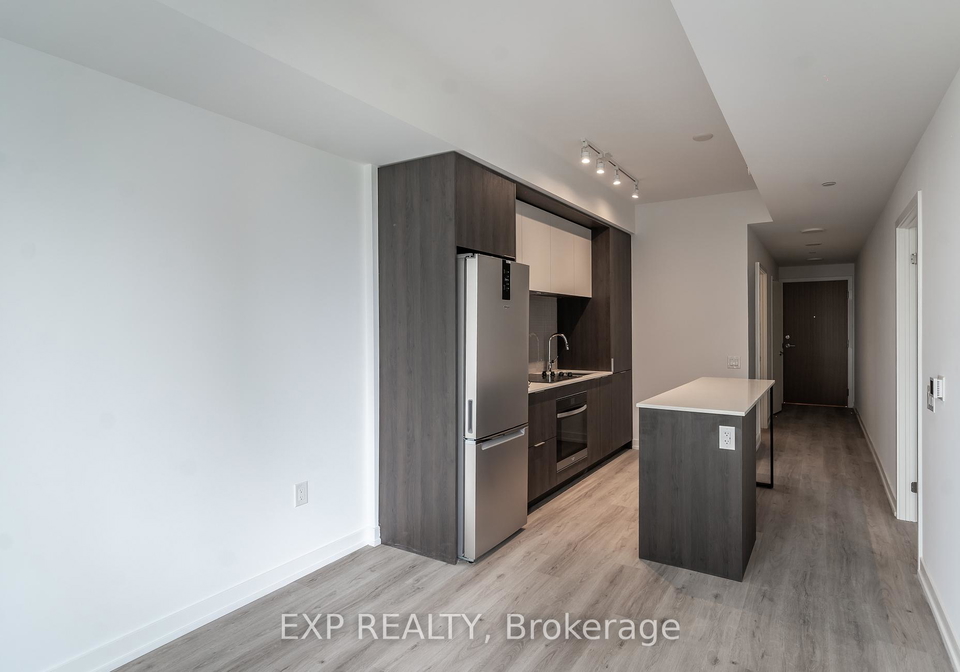 395-square-one-drive-mississauga-ontario-w12494298