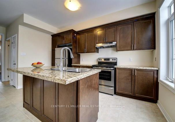3092-eberly-woods-drive-oakville-ontario-w12494648