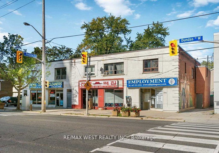 4990-dundas-street-w-etobicoke-ontario-w12494888
